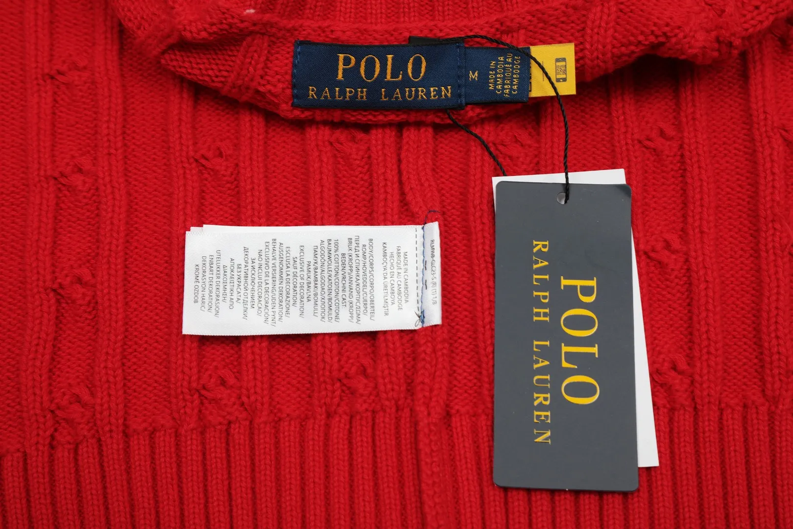 🅿️160 "Top quality" Style number: DS002# (not off the shelves all year round) [Ralph Lauren round neck solid color pony embroidered logo knitted short sleeves] ✅Ralph Lauren classic basic versatile knitted short sleeves for all seasons ✅Main supplier platform live broadcast Wholesale entities Replenish when out of stock Not off the shelves ✅ZP quality 1:1 version Scan the code to enter the GF website Counter quality ✅Detailed quality is the only one in Guangzhou Imported quality cotton yarn, focusing on high-end, cost-effective, good quality needless to say ✅The version is restored to the original order, the maximum size can be worn up to 160 pounds, loose, comfortable and stress-free ✅The upper body is simple and easy to match, a must-have for goddess ootd, good-looking clothes are never picky, a must-have in the goddess’ wardrobe Size: S-XL Color: Black White Gray Light Blue Light Pink Colorful Blue Khaki Bright Yellow Fruit Green Milk Apricot Wood Green Taro Purple Chinese Red Anchor Red Navy Red Label Navy Blue White Label